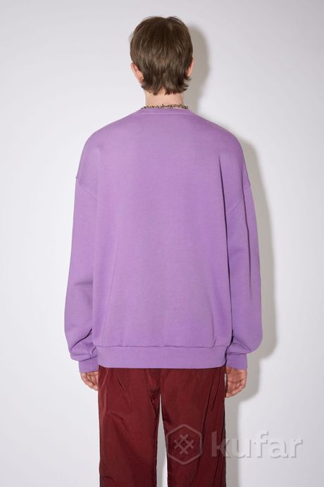 фото свитшот acne studios crew neck bubble logo sweater lilac purple 2