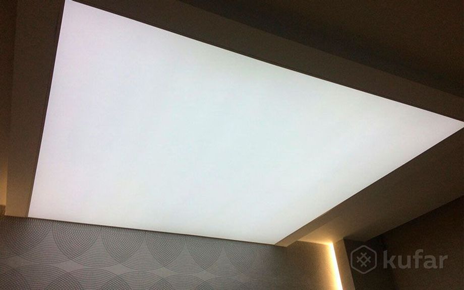 фото натяжной потолок светопропускающий 6