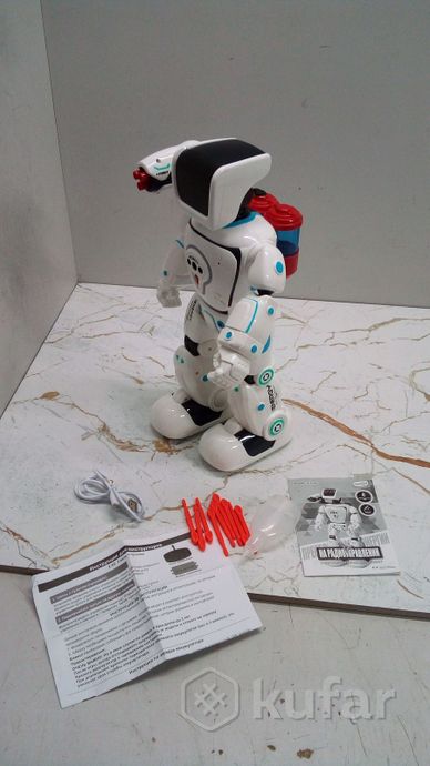фото радиоуправляемая игрушка feilun робот / 22005 3