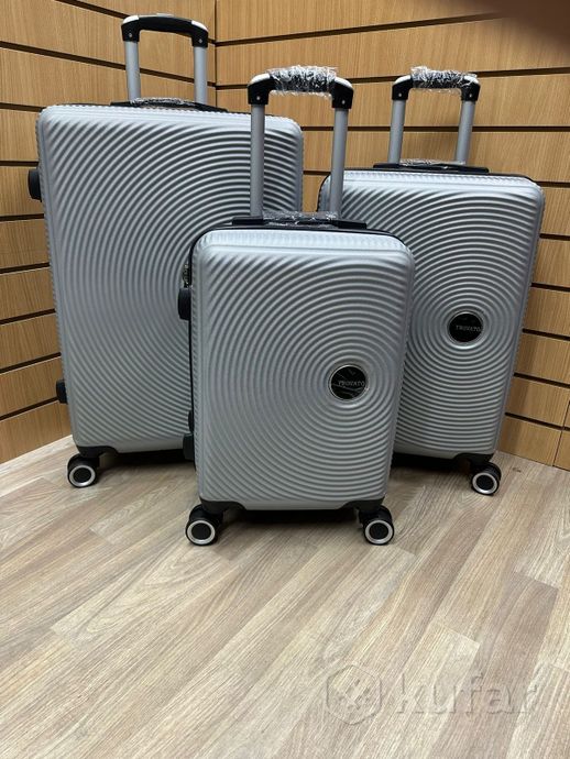 фото чемодан из авс пластика trovato серый, new 0