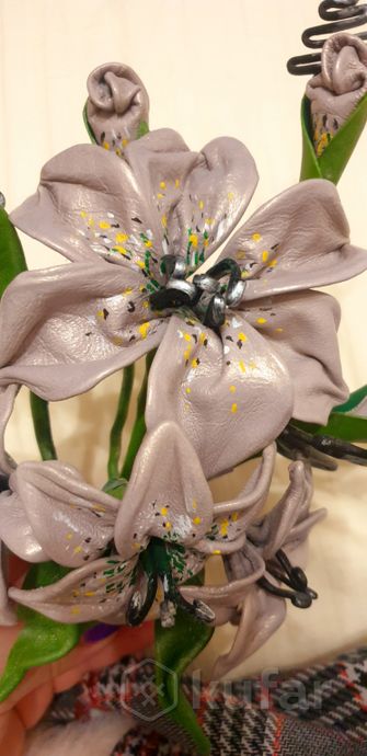 фото букет лилии, натуральная кожа 3