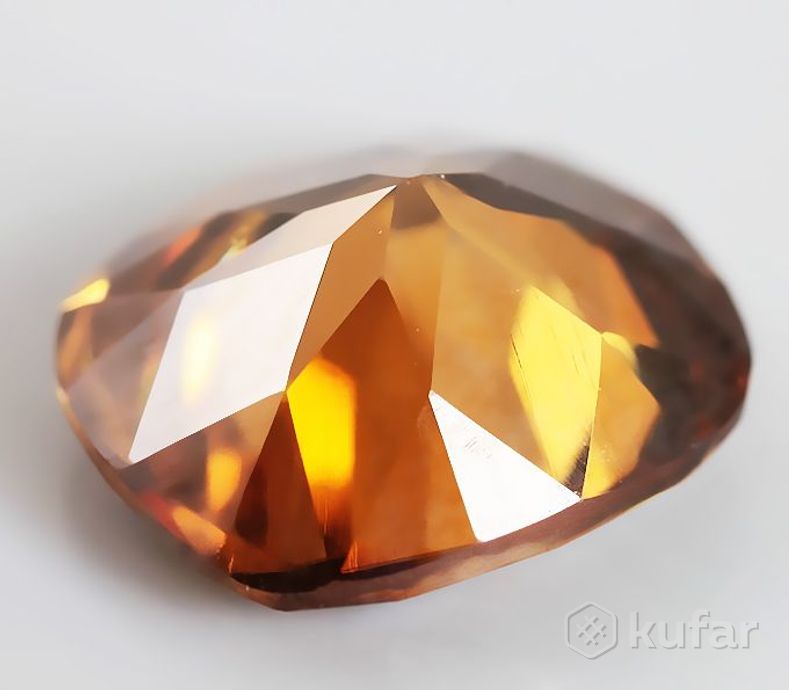 фото золотистый бриллиант - 3,26 карат 1