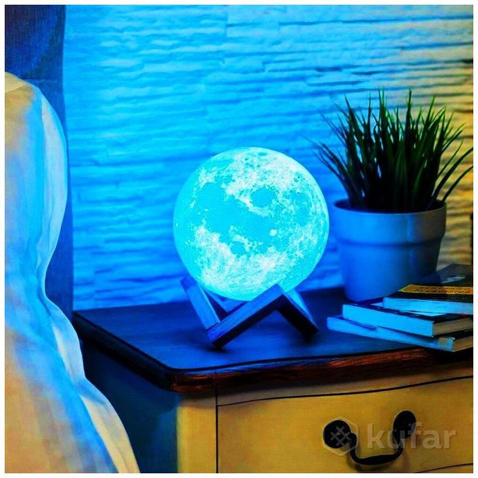 фото светильник ночник 3d луна rgb moon light + пульт  / настольный на деревянной подставке 0
