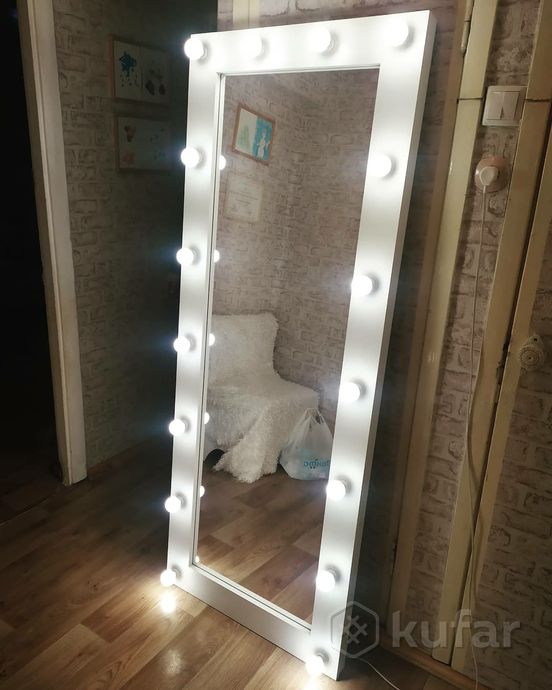 фото ростовое гримерное зеркало, зеркало с лампочками 5