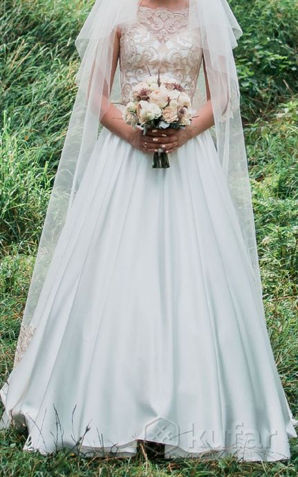 фото шикарное свадебное платье 0
