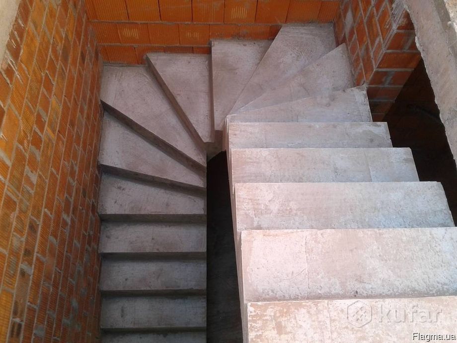 фото монолитная лестница за 3 дня 0