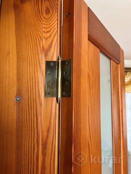 фото межкомнатные деревянные двери с ручкой 7