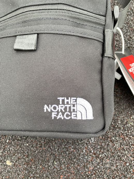 фото спортивная сумка the north face  2