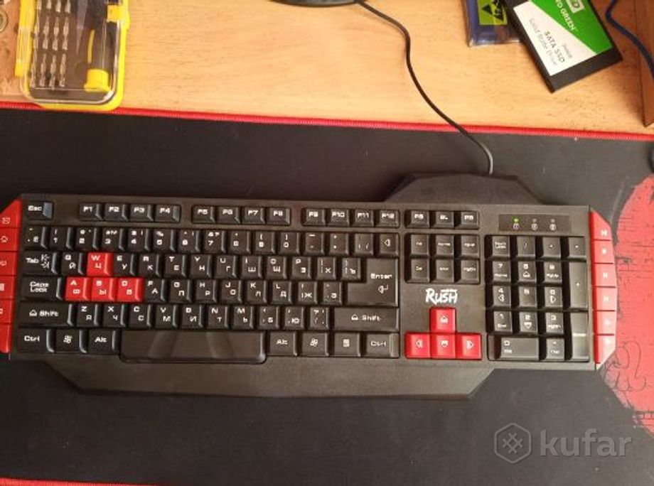 фото игровая клавиатура с красными клавишами 1