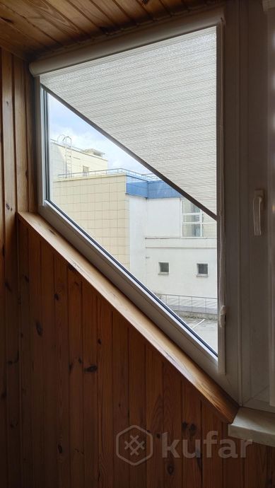 фото рольшторы (рулонные шторы) для скошенного окна 0