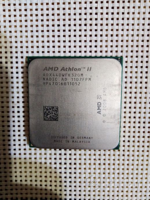 фото процессор 3-х ядерный amd athlon ll x3 440  0