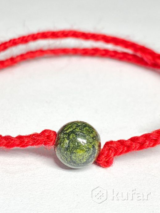 фото змеевик-натуральный камень бусы,браслет,чокер ,серьги,оберег от сглаза красная нить с камнем 8
