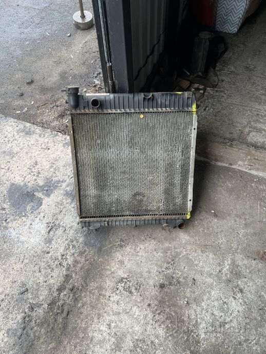фото радиатор охлаждения для мерседес т1 208-410д 0