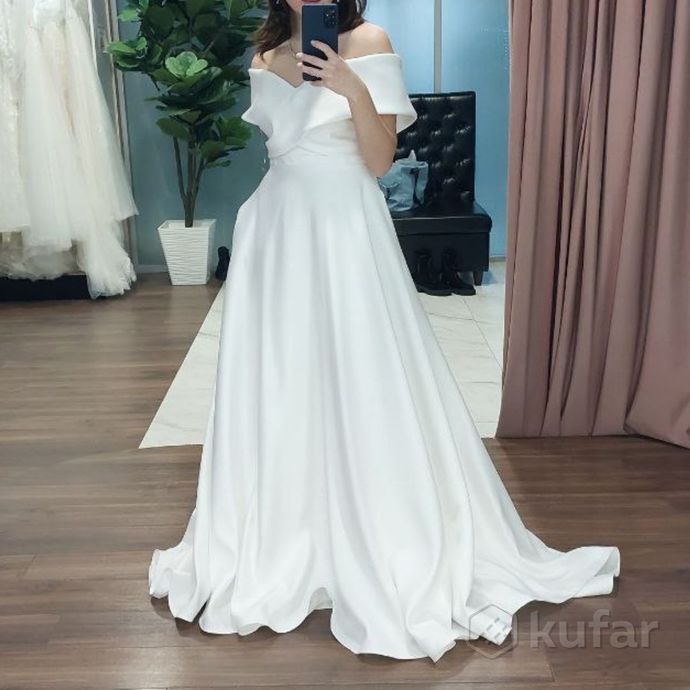 фото свадебное платье 42-46 размер 0