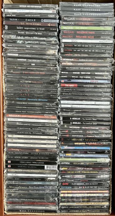фото компакт-диски cd (аудио диски) метал тяжеляк, лицензионные и иные  14