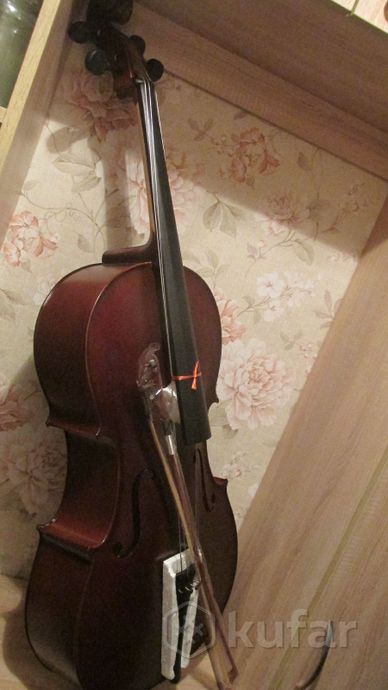 фото виолончель новая 4-4 (верх - массив ели) 5
