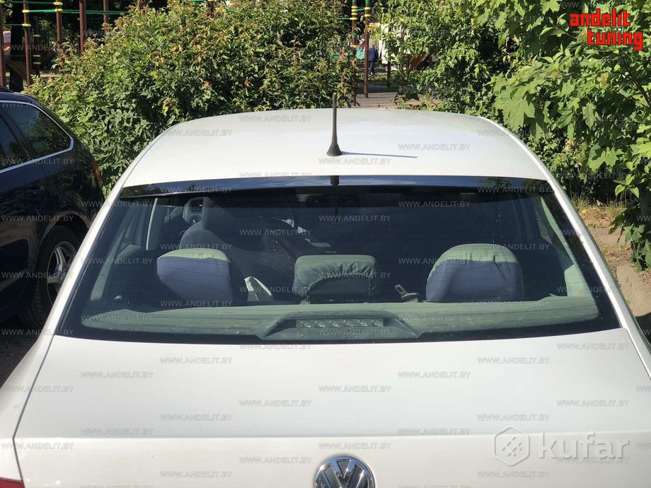 фото козырек на заднее стекло volkswagen pola sedan 12