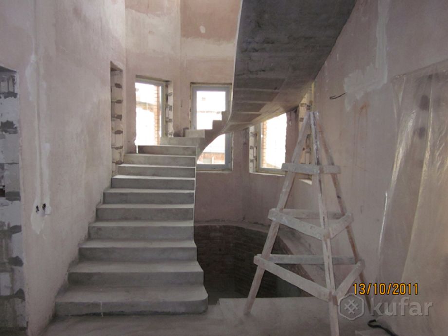 фото бетонная ,монолитная лестница 10