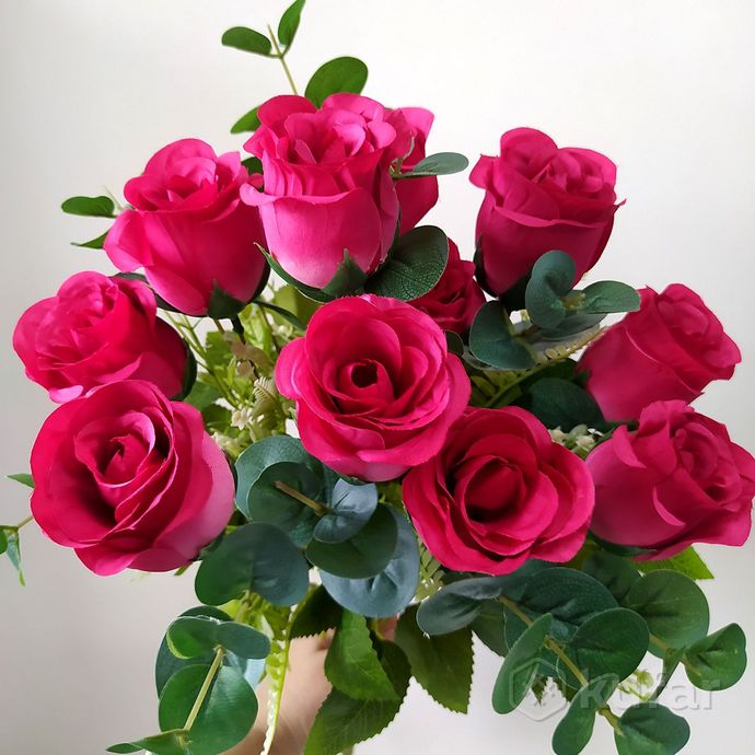 фото букет розы с эвкалиптом 12 голов 50 см 0