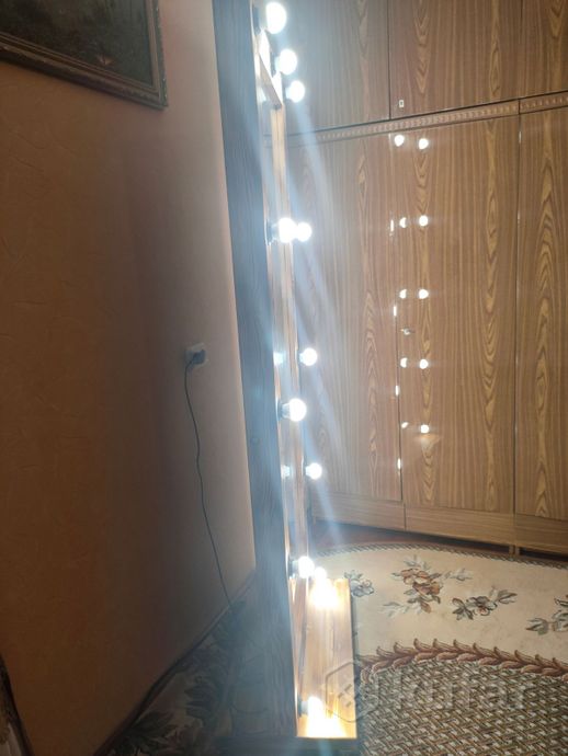 фото зеркало ростовое гримерное с лампочками 2