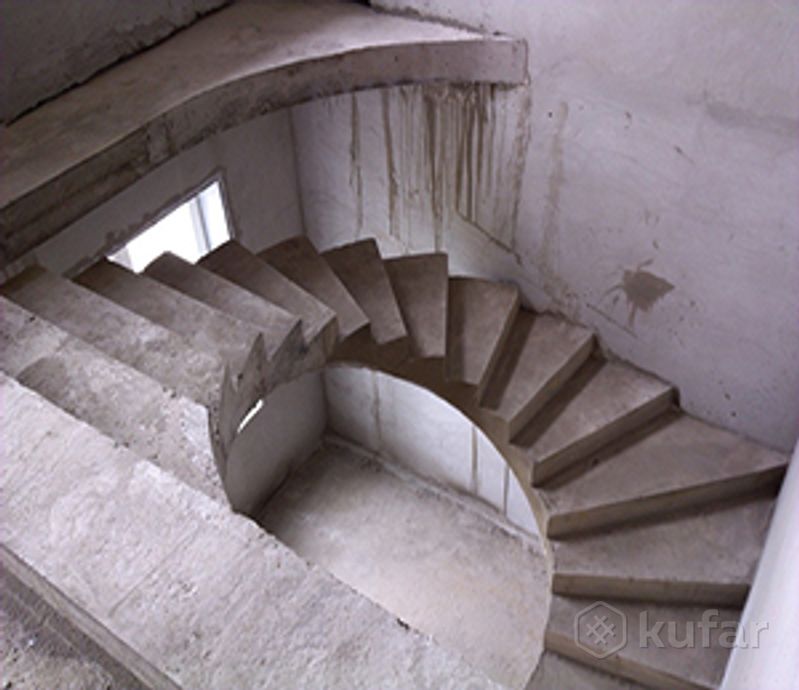 фото бетонная ,монолитная лестница 1
