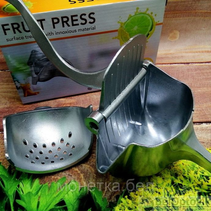 фото ручной пресс/соковыжималка (орехокол) fruit press для фруктов и ягод (размер l 11х9х9 см) 6