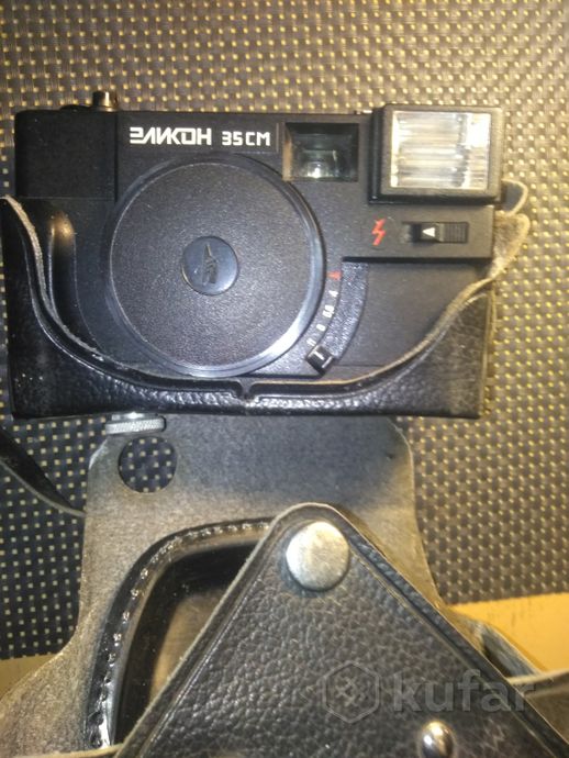 фото ретро фотоаппараты 3 шт. эликон поларойд polaroid 8