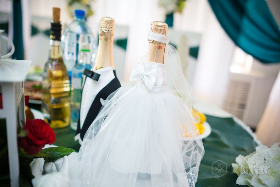 фото свадебное украшение для бутылок  1