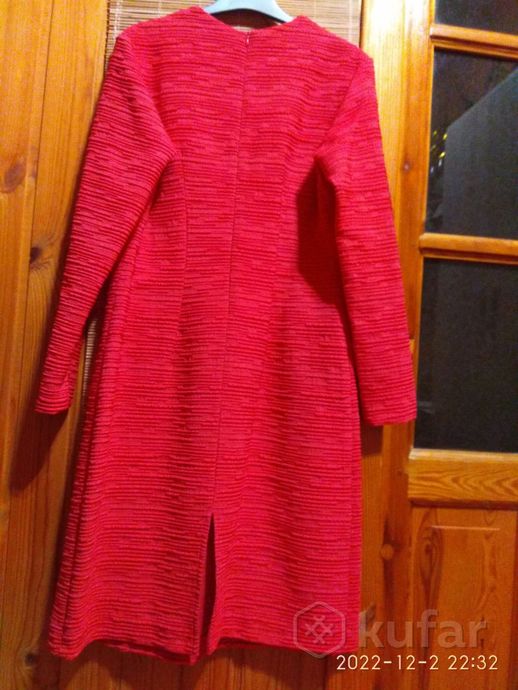 фото платье ткань стрейч жатое, малиновый цвет,  длинны 1