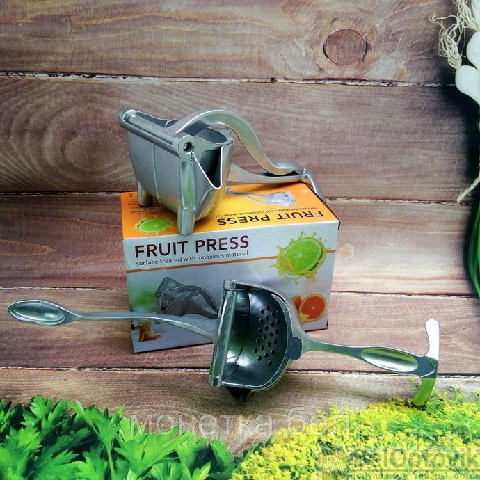фото ручной пресс/соковыжималка (орехокол) fruit press для фруктов и ягод (размер l 11х9х9 см) 4