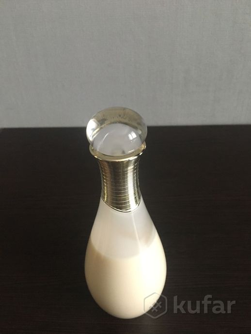 фото парфюмированное молочко для тела 5