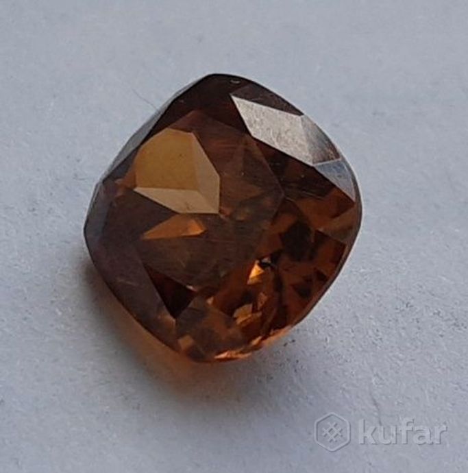 фото золотистый бриллиант - 3,26 карат 6