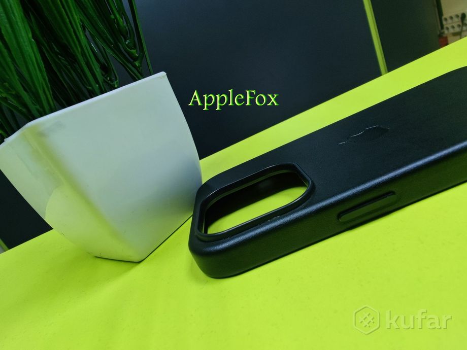 фото кожаный чехол leather case premium разных расцветок для iphone xr 11 12 13 14 15 mini plus pro max 6