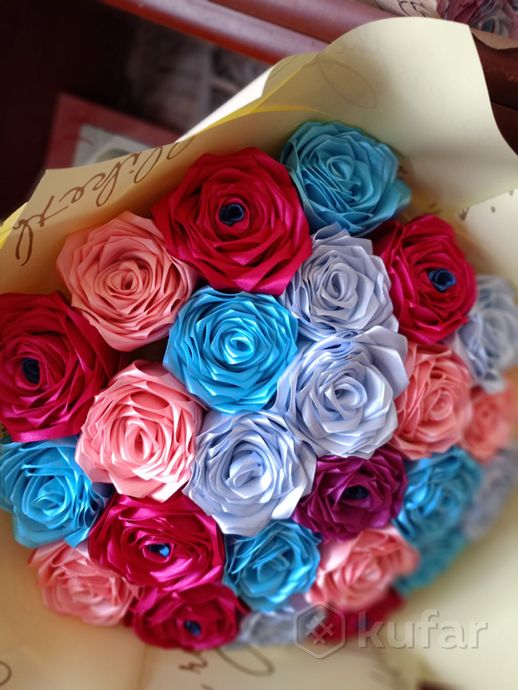 фото розы из атласной ленты. букет из 25 роз от 45р 0