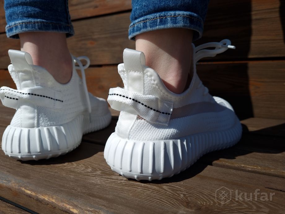 фото кроссовки белые adidas yeezy размер 41 3
