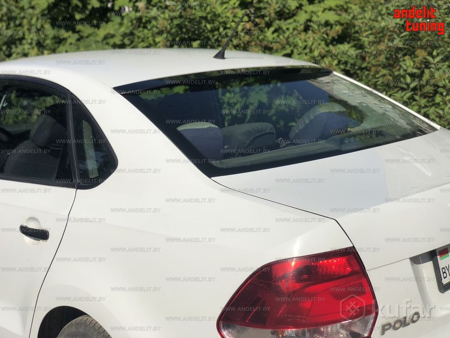 фото козырек на заднее стекло volkswagen pola sedan 11