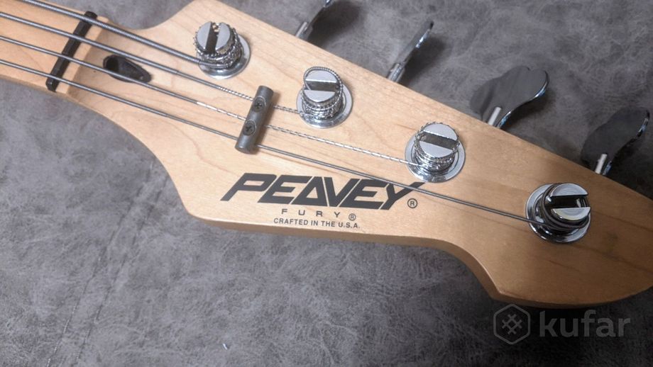 фото бас-гитара peavey fury usa 4