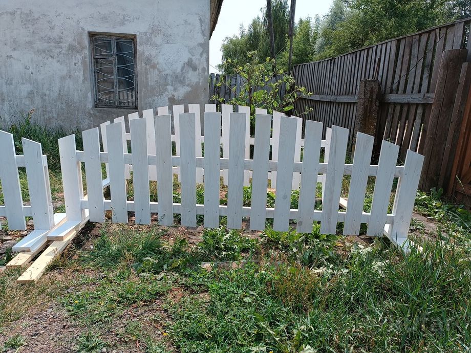 фото забор деревянный (ограждение, штакетник)  1