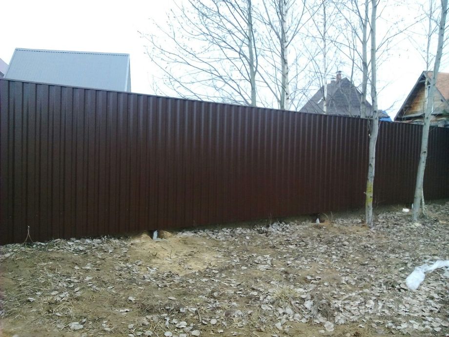 фото забор из металлопрофиля 1