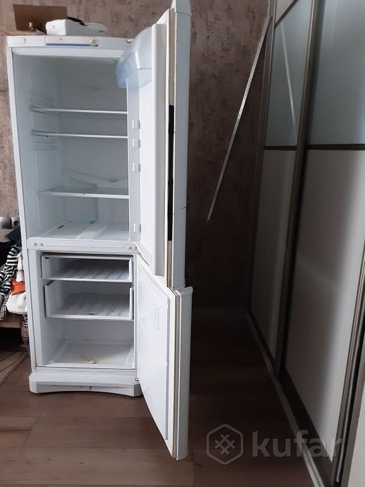 фото холодильник indezit 1