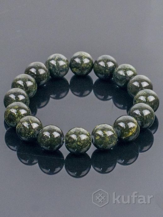 фото змеевик-натуральный камень бусы,браслет,чокер ,серьги,оберег от сглаза красная нить с камнем 4