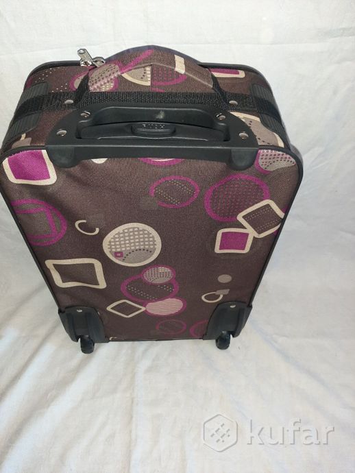 фото чемодан cagia коричневый принт на 2 колёсах новый 3