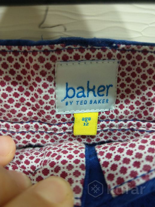 фото фирменные брюки для школы с ремнем тэд бейкер  5