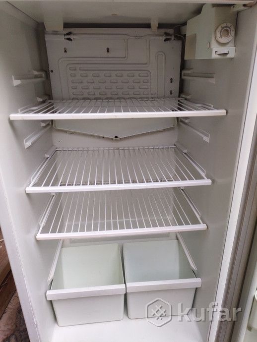 фото холодильник 150см. 8 лет. доставка 3