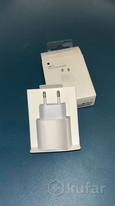 фото сетевое зарядное apple 20w usb-c power adapter 0