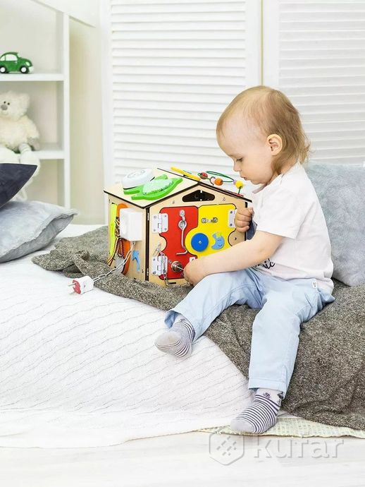 фото бизиборд домик kimtoys со светом / бизидом игрушки 2