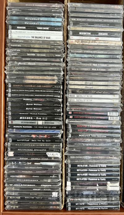 фото компакт-диски cd (аудио диски) метал тяжеляк, лицензионные и иные  8