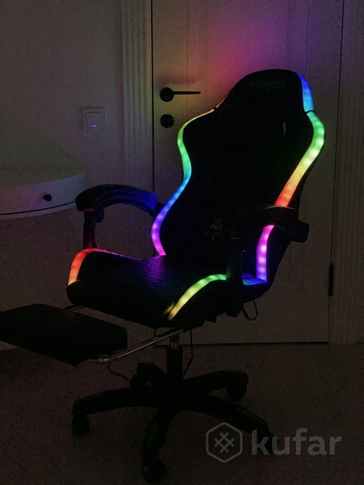 фото кресло компьютерное с подсветкой 4