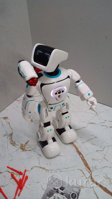 фото радиоуправляемая игрушка feilun робот / 22005 2