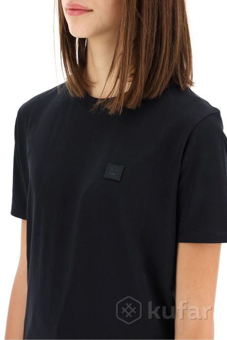 фото футболка acne studios t-shirt with ellison face patch black 3